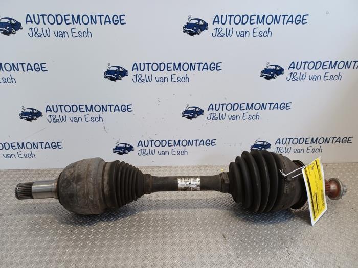 Gebrauchte Antriebswelle links vorne Mercedes B (W246/W242) 1.8 B-180 CDI BlueEFFICIENCY 16V Preis € 145,20 Mit Mehrwertsteuer angeboten von Autodemontage J&W van Esch