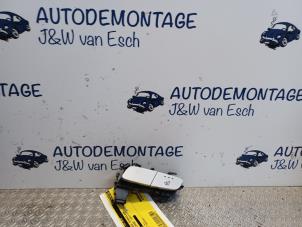 Used Seat heating switch Mercedes C (W205) C-220 2.2 CDI BlueTEC, C-220 d 16V Price € 24,20 Inclusive VAT offered by Autodemontage J&W van Esch