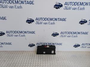 Używane Zlacze multimedialne Mercedes C (W205) C-220 2.2 CDI BlueTEC, C-220 d 16V Cena € 42,35 Z VAT oferowane przez Autodemontage J&W van Esch