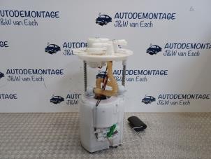 Usagé Pompe carburant électrique Hyundai i10 1.2 CNG 16V Prix € 90,75 Prix TTC proposé par Autodemontage J&W van Esch