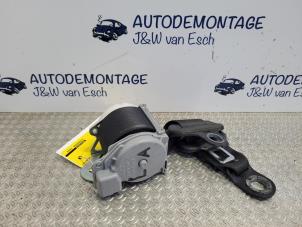Usagé Ceinture de sécurité arrière gauche Peugeot 108 1.0 12V VVT-i Prix € 18,15 Prix TTC proposé par Autodemontage J&W van Esch