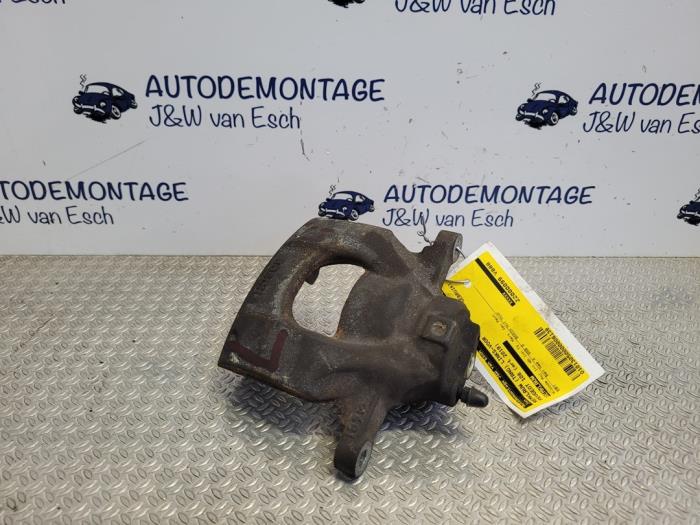 Front brake calliper, left from a Peugeot 108 1.0 12V VVT-i 2019