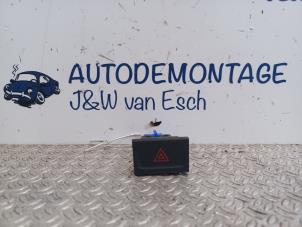 Gebrauchte Panikbeleuchtung Schalter Volkswagen Golf Sportsvan (AUVS) 1.6 TDI BlueMotion 16V Preis € 12,10 Mit Mehrwertsteuer angeboten von Autodemontage J&W van Esch