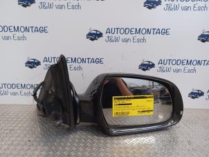 Used Wing mirror, right Audi A4 (B8) 1.8 TFSI 16V Price € 60,50 Inclusive VAT offered by Autodemontage J&W van Esch