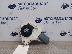 Used Door window motor Audi A4 (B8) 1.8 TFSI 16V Price € 18,15 Inclusive VAT offered by Autodemontage J&W van Esch