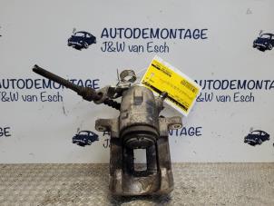 Used Rear brake calliper, left Volkswagen Golf IV Variant (1J5) 1.6 16V Price € 30,25 Inclusive VAT offered by Autodemontage J&W van Esch