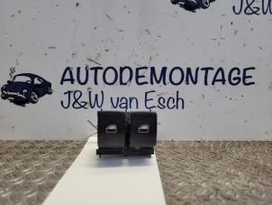 Używane Przelacznik elektrycznej szyby Skoda Fabia III (NJ3) 1.2 TSI 16V Cena € 18,15 Z VAT oferowane przez Autodemontage J&W van Esch