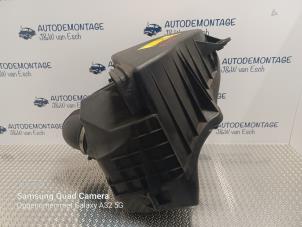 Used Air filter BMW 3 serie (E90) 318i 16V Price € 48,40 Inclusive VAT offered by Autodemontage J&W van Esch