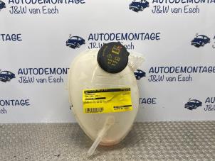 Used Expansion vessel Ford Puma 1.0 Ti-VCT EcoBoost Hybrid 12V Price € 18,15 Inclusive VAT offered by Autodemontage J&W van Esch