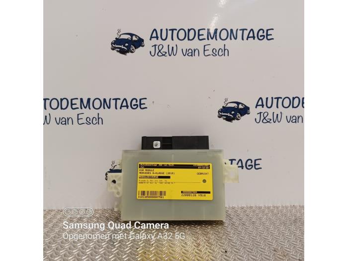 Usagé Module RGE Mercedes A (177.0) 1.5 A-160d Prix € 42,35 Prix TTC proposé par Autodemontage J&W van Esch