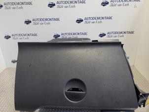 Used Glovebox Mercedes Citan (415.6) 1.5 108 CDI Price € 60,50 Inclusive VAT offered by Autodemontage J&W van Esch