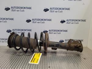 Used Fronts shock absorber, left Opel Combo 1.3 CDTI 16V ecoFlex Price € 60,50 Inclusive VAT offered by Autodemontage J&W van Esch