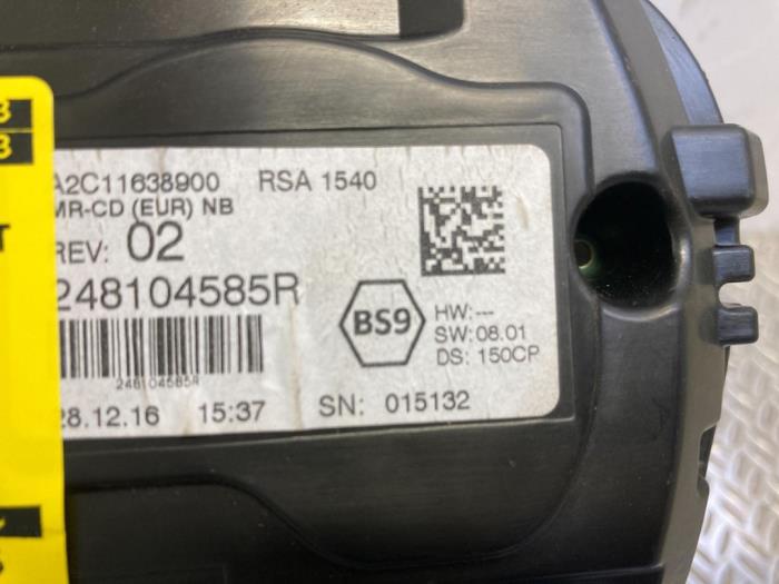 Odometer KM from a Renault Talisman Estate (RFDK) 1.6 dCi 160 Twinturbo 2017