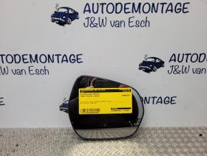 Used Mirror glass, right Ford Fiesta 7 1.0 EcoBoost 12V 100 Price € 18,15 Inclusive VAT offered by Autodemontage J&W van Esch