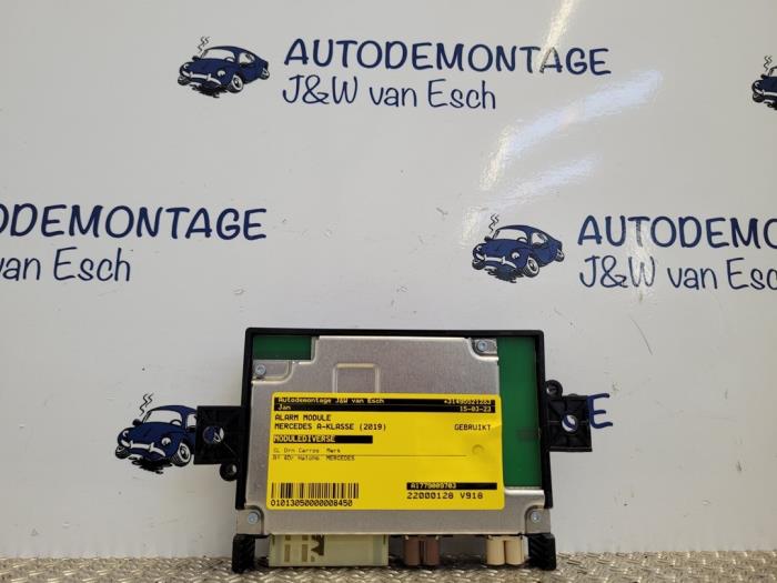 Begagnade Larmmodul Mercedes A (177.0) 1.5 A-160d Pris € 272,25 Inklusive moms erbjuds av Autodemontage J&W van Esch