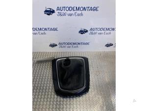 Used Gear stick cover Nissan Qashqai (J11) 1.3 DIG-T 140 16V Price € 30,25 Inclusive VAT offered by Autodemontage J&W van Esch