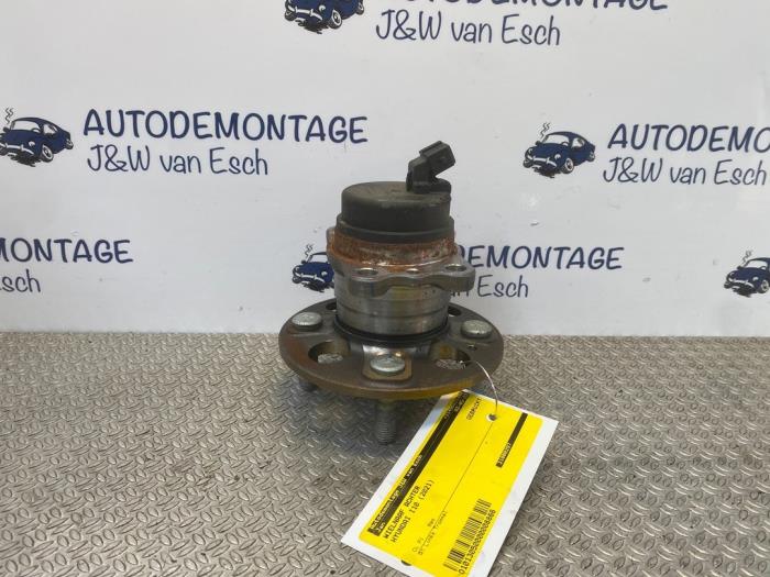 Begagnade Bakre nav Hyundai i10 1.2 CNG 16V Pris € 60,50 Inklusive moms erbjuds av Autodemontage J&W van Esch