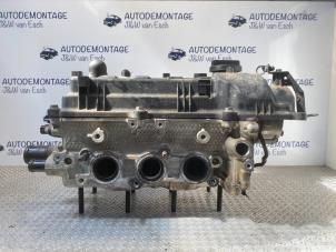 Used Cylinder head Hyundai i10 (B5) 1.0 12V Price € 302,50 Inclusive VAT offered by Autodemontage J&W van Esch
