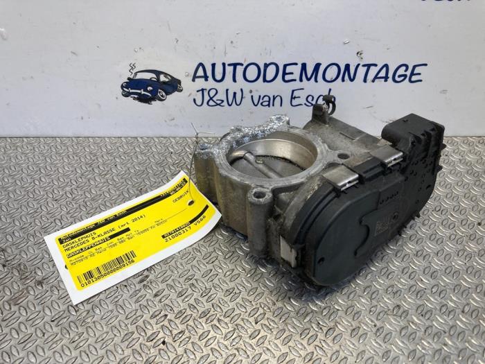 Gebrauchte Drosselklappengehäuse Mercedes B (W246/W242) 1.6 B-180 BlueEFFICIENCY Turbo 16V Preis € 60,50 Mit Mehrwertsteuer angeboten von Autodemontage J&W van Esch