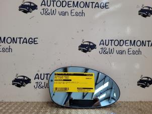 Used Mirror glass, right BMW 3 serie (E90) 318i 16V Price € 24,20 Inclusive VAT offered by Autodemontage J&W van Esch