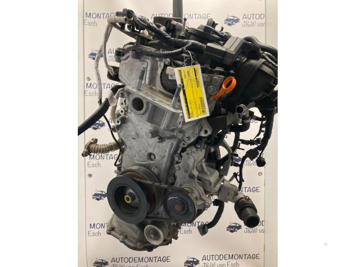 Motor from a Hyundai i20 (BC3) 1.0 T-GDI 120 Mild Hybrid 48V 12V 2022