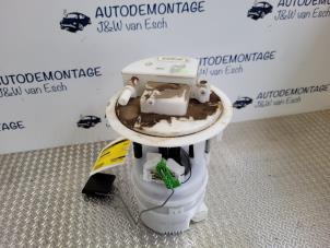 Used Electric fuel pump Opel Corsa F (UB/UH/UP) 1.2 Turbo 12V 100 Price € 60,50 Inclusive VAT offered by Autodemontage J&W van Esch