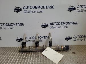 Używane Dystrybutor paliwa Volkswagen Polo VI (AW1) 1.0 TSI 12V Cena € 90,75 Z VAT oferowane przez Autodemontage J&W van Esch