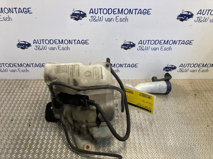 Front windscreen washer reservoir Fiat Punto Evo 1.3 JTD Multijet 85 16V Euro 5 430036413B805 FIAT