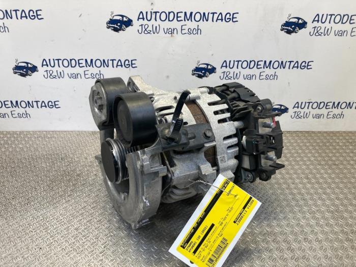 Begagnade Dynamo Hyundai i20 (BC3) 1.0 T-GDI 120 Mild Hybrid 48V 12V Pris € 484,00 Inklusive moms erbjuds av Autodemontage J&W van Esch