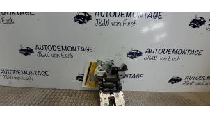 Używane Mechanizm zamka tylnej klapy Skoda Octavia Combi (5EAC) 1.4 TSI 16V Cena € 30,25 Z VAT oferowane przez Autodemontage J&W van Esch
