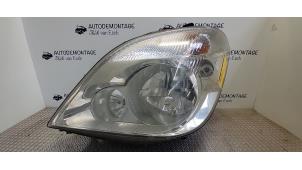 Used Headlight, left Mercedes Sprinter 5t (906) Price € 84,70 Inclusive VAT offered by Autodemontage J&W van Esch