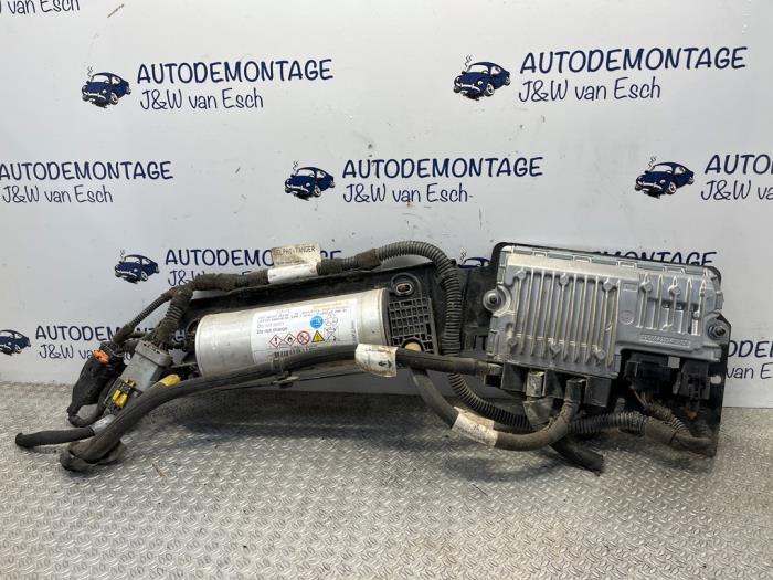 Used Start/Stop computer Peugeot 308 SW (L4/L9/LC/LJ/LR) 1.6 BlueHDi 115 Price € 181,50 Inclusive VAT offered by Autodemontage J&W van Esch