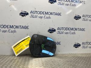 Używane Szyba lusterka prawego Ford Fiesta 7 1.0 EcoBoost 12V 100 Cena € 24,20 Z VAT oferowane przez Autodemontage J&W van Esch