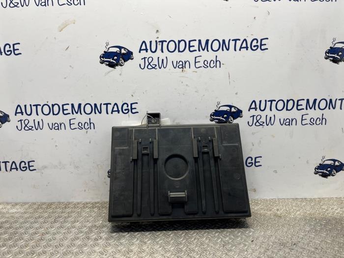 Used Body control computer Ford Fiesta 6 (JA8) 1.4 TDCi Price € 60,50 Inclusive VAT offered by Autodemontage J&W van Esch