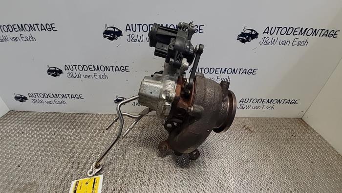 Turbo de un Volkswagen Golf VIII (CD1) 1.0 TSI 12V 2021
