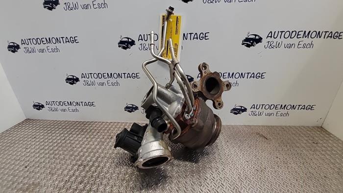 Turbo d'un Volkswagen Golf VIII (CD1) 1.0 TSI 12V 2021