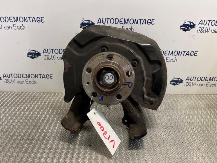 Moyeu de roue avant d'un Seat Arona (KJX) 1.6 TDI 95 2019