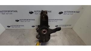 Used Front wheel hub Ford Focus 3 Wagon 1.6 Ti-VCT 16V 105 Price € 60,50 Inclusive VAT offered by Autodemontage J&W van Esch
