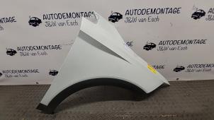 Used Front wing, right Seat Arona (KJX) 1.6 TDI 95 Price € 181,50 Inclusive VAT offered by Autodemontage J&W van Esch