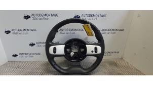 Used Steering wheel Renault Twingo III (AH) 0.9 Energy TCE 90 12V Price € 54,45 Inclusive VAT offered by Autodemontage J&W van Esch