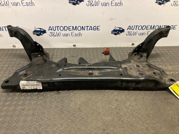 Subframe from a Ford Fiesta 7 1.0 EcoBoost 12V 100 2019