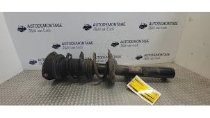 Used Fronts shock absorber, left Volkswagen Polo VI (AW1) 1.0 MPi 12V Price € 145,20 Inclusive VAT offered by Autodemontage J&W van Esch