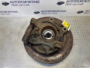 Used Rear hub Mercedes Vito (447.6) 2.2 114 CDI 16V Price € 90,75 Inclusive VAT offered by Autodemontage J&W van Esch