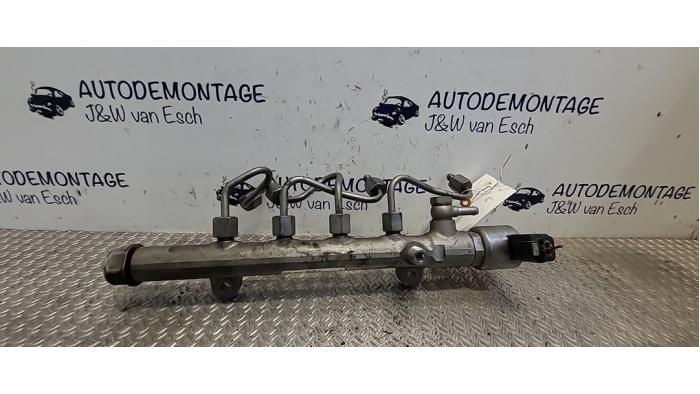 Gebrauchte Einspritzgehäuse Mercedes B (W246/W242) 1.8 B-180 CDI BlueEFFICIENCY 16V Preis € 60,50 Mit Mehrwertsteuer angeboten von Autodemontage J&W van Esch