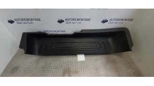 Used Step insert, right Mercedes Vito (447.6) 2.0 116 CDI 16V Price € 24,20 Inclusive VAT offered by Autodemontage J&W van Esch