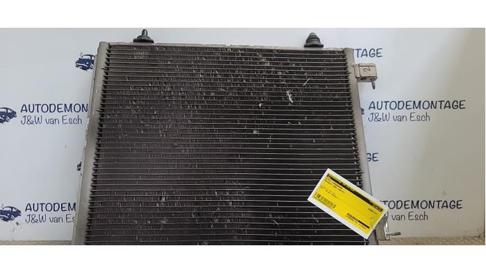 Usagé Condenseur de climatisation Peugeot 208 I (CA/CC/CK/CL) 1.0 Vti 12V PureTech Prix € 36,30 Prix TTC proposé par Autodemontage J&W van Esch
