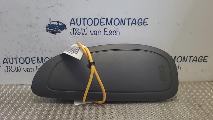 Begagnade Sätesairbag (säte) Mitsubishi Space Star (A0) 1.2 12V Pris € 72,60 Inklusive moms erbjuds av Autodemontage J&W van Esch