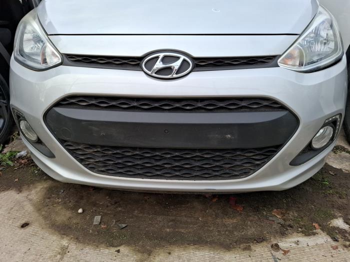 Front bumper Hyundai i10 1.2 16V - 000000