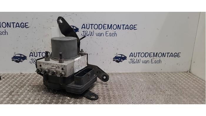 Usagé Bloc ABS Mercedes Citan (415.6) 1.5 111 CDI Euro 6 Prix € 114,95 Prix TTC proposé par Autodemontage J&W van Esch