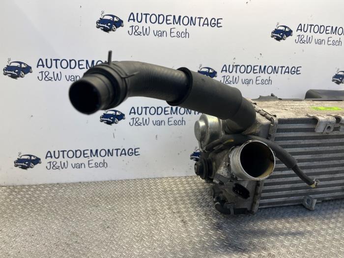Intercooler d'un Kia Stonic (YB) 1.0i T-GDi 12V 2018